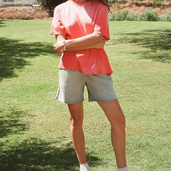 Mooji Mooji Sweat Shorts Aged Sage Green/Grey - Picture 2 of 10